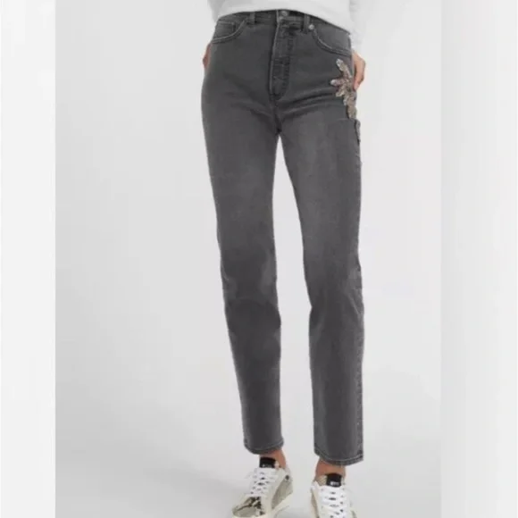 Express Super High Waisted Beaded Side Slim Jeans - Picture 2 of 9